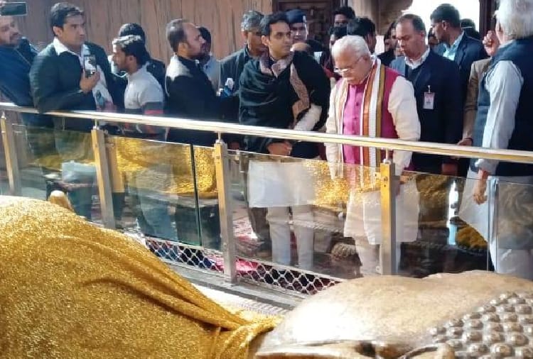 Haryana CM Manohar lal visit Lord buddha's place kushinagar