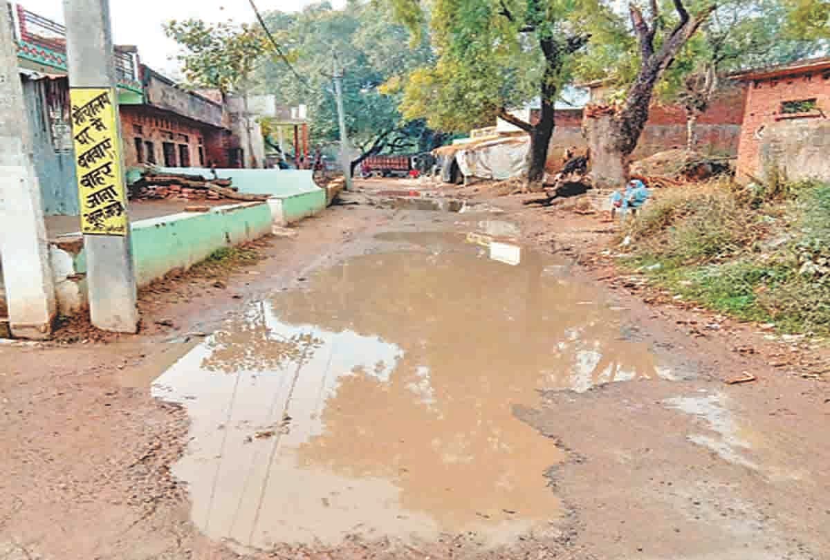 Water, trouble on the road