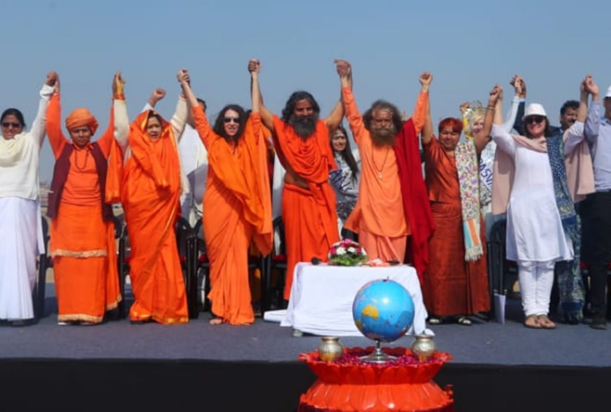 Parmarth Niketan shakti kumbh she global summit attend baba Ramdev