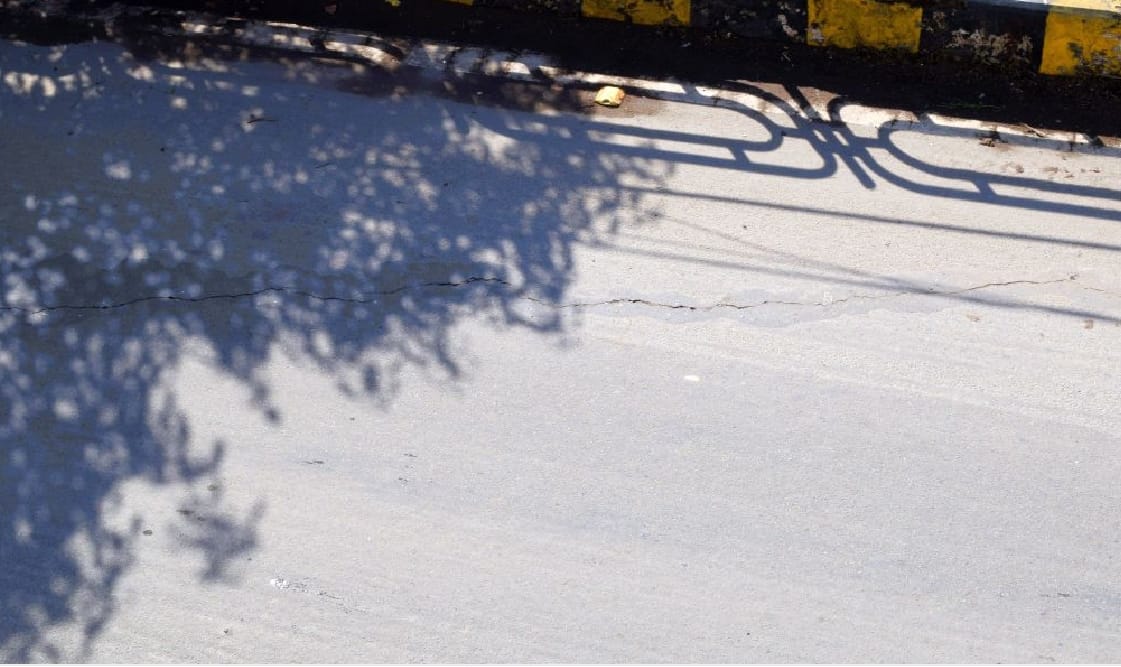Cracks in Nainital mall road again 