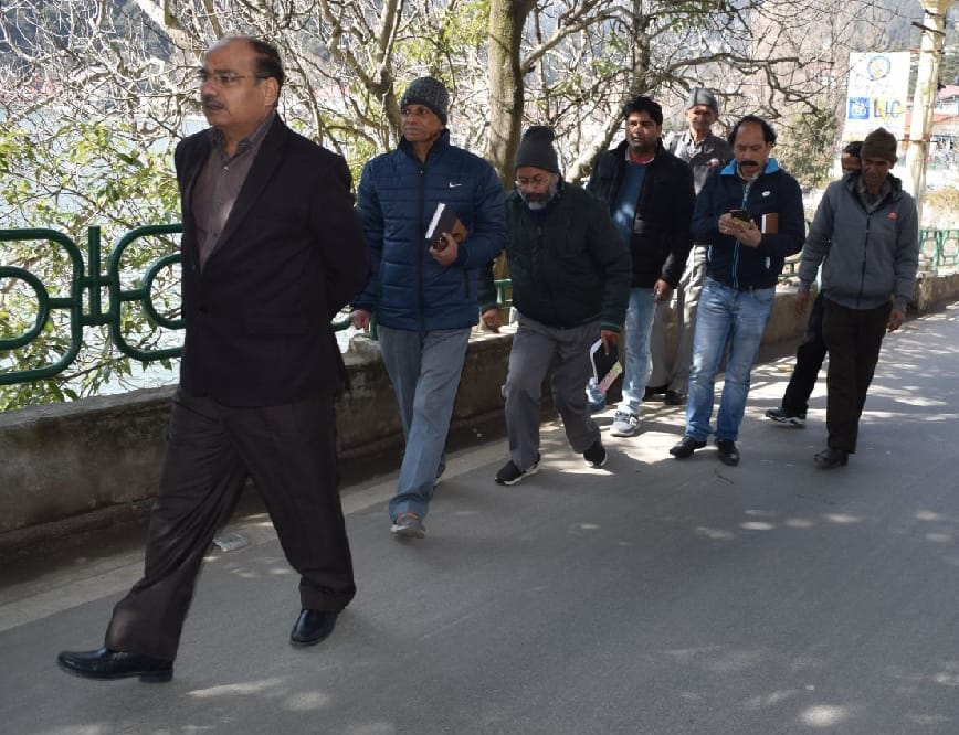 Cracks in Nainital mall road again 