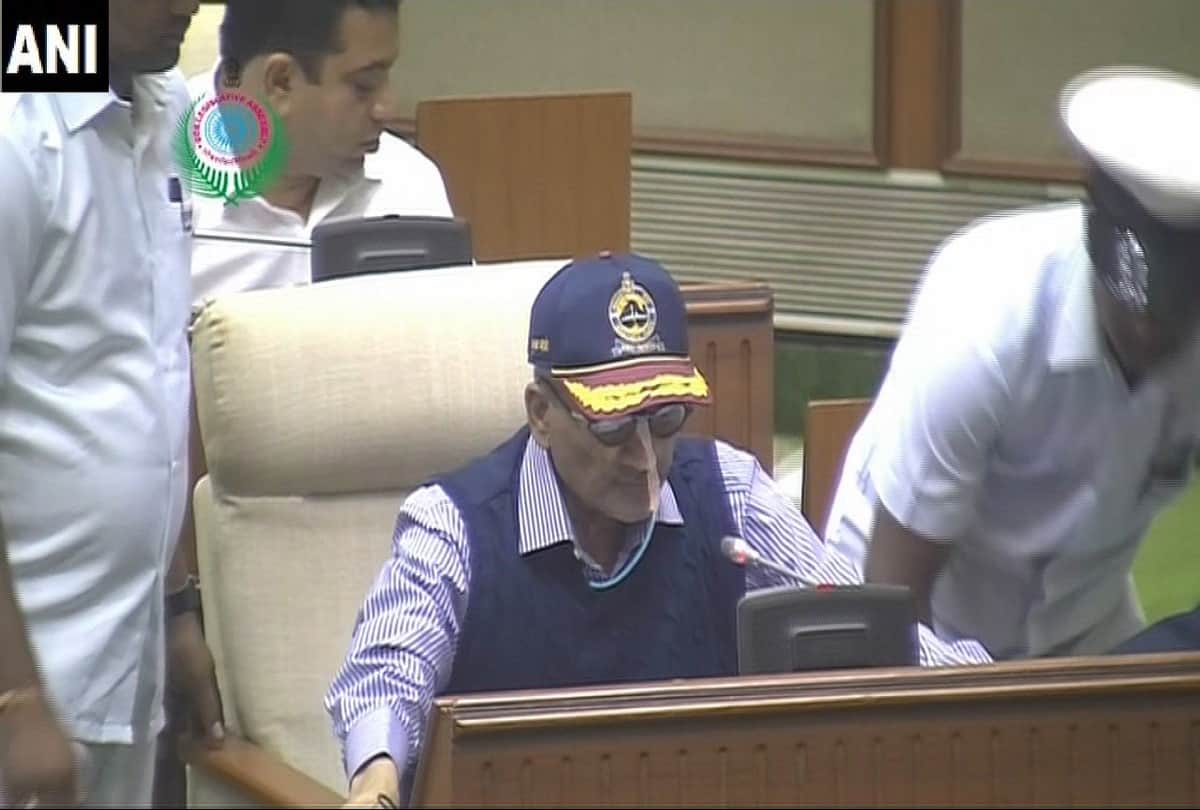 Manohar Parrikar will soon be discharged from hospital - Health Minister of Goa
