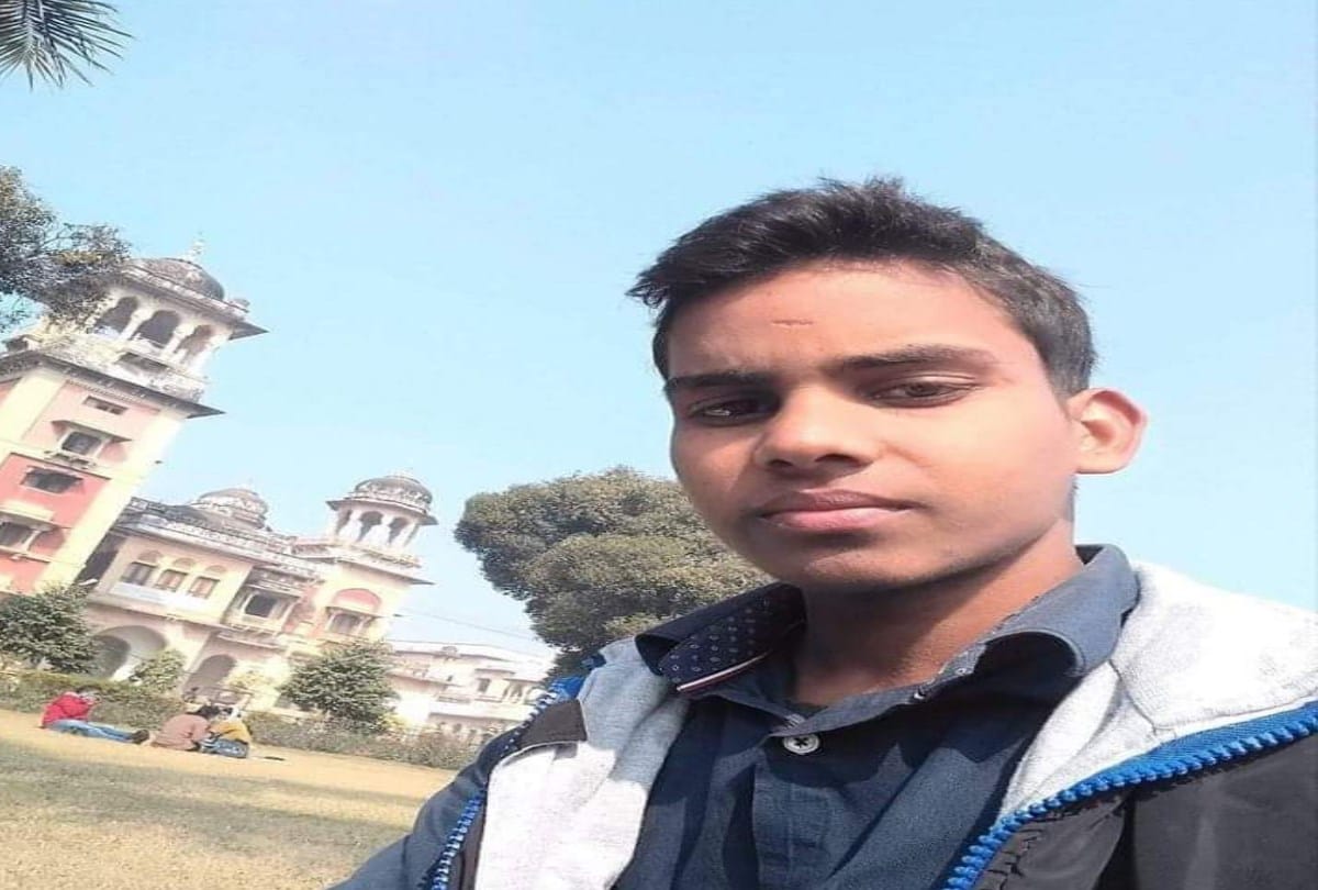 allahabad university student commits suicide