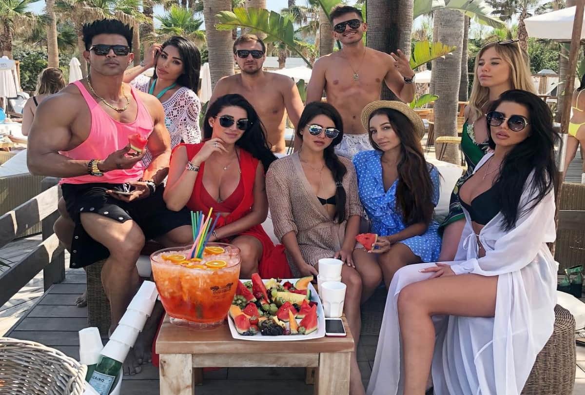 actor Sahil Khan live luxury life after leave bollywood