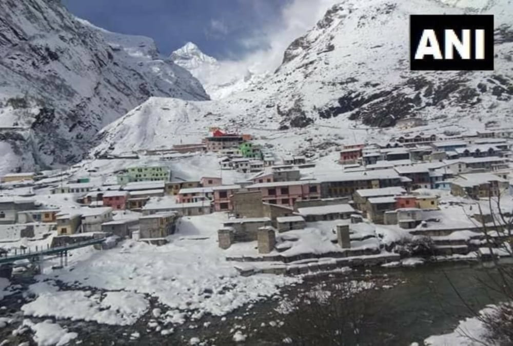 Fresh snowfall again in uttarakhand tourist destinations photos