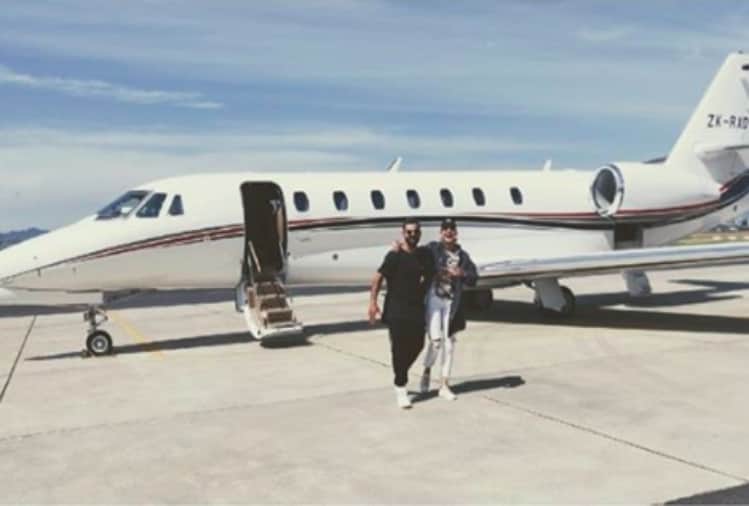 anushka sharma and virat kohli pose front of private jet social media trolled