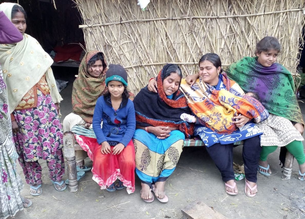मार्ग दुर्घटना में दो मित्रों की घटनास्थल पर मौत