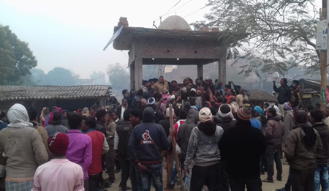 Ambedakar statue broken in azamgarh and made reason of ruckus