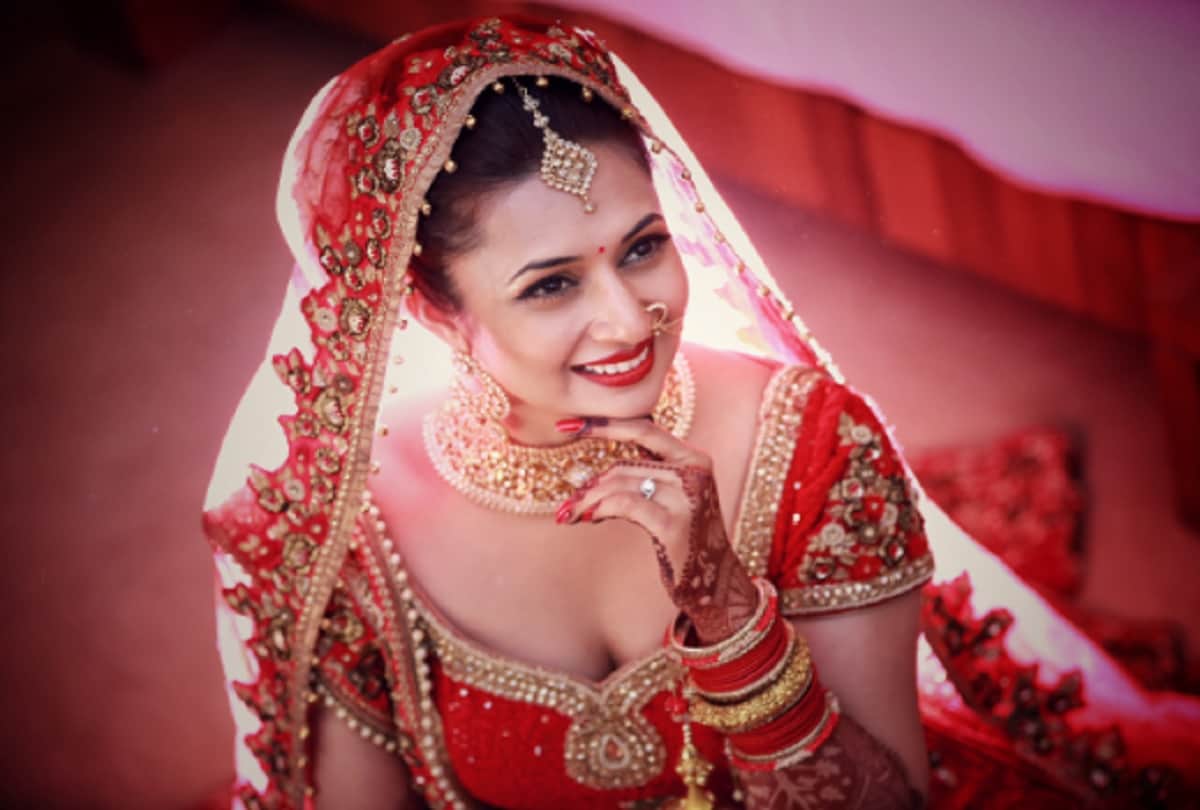 Styling Tips for newly wed bride avoid wear these type of blouse in in laws house