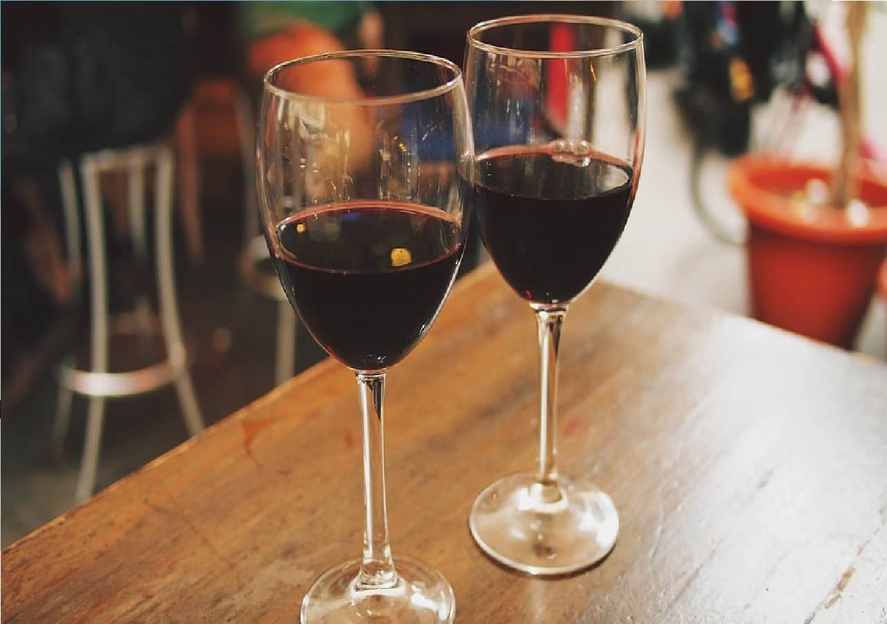 Best Romantic Places In Delhi for valentine day dating