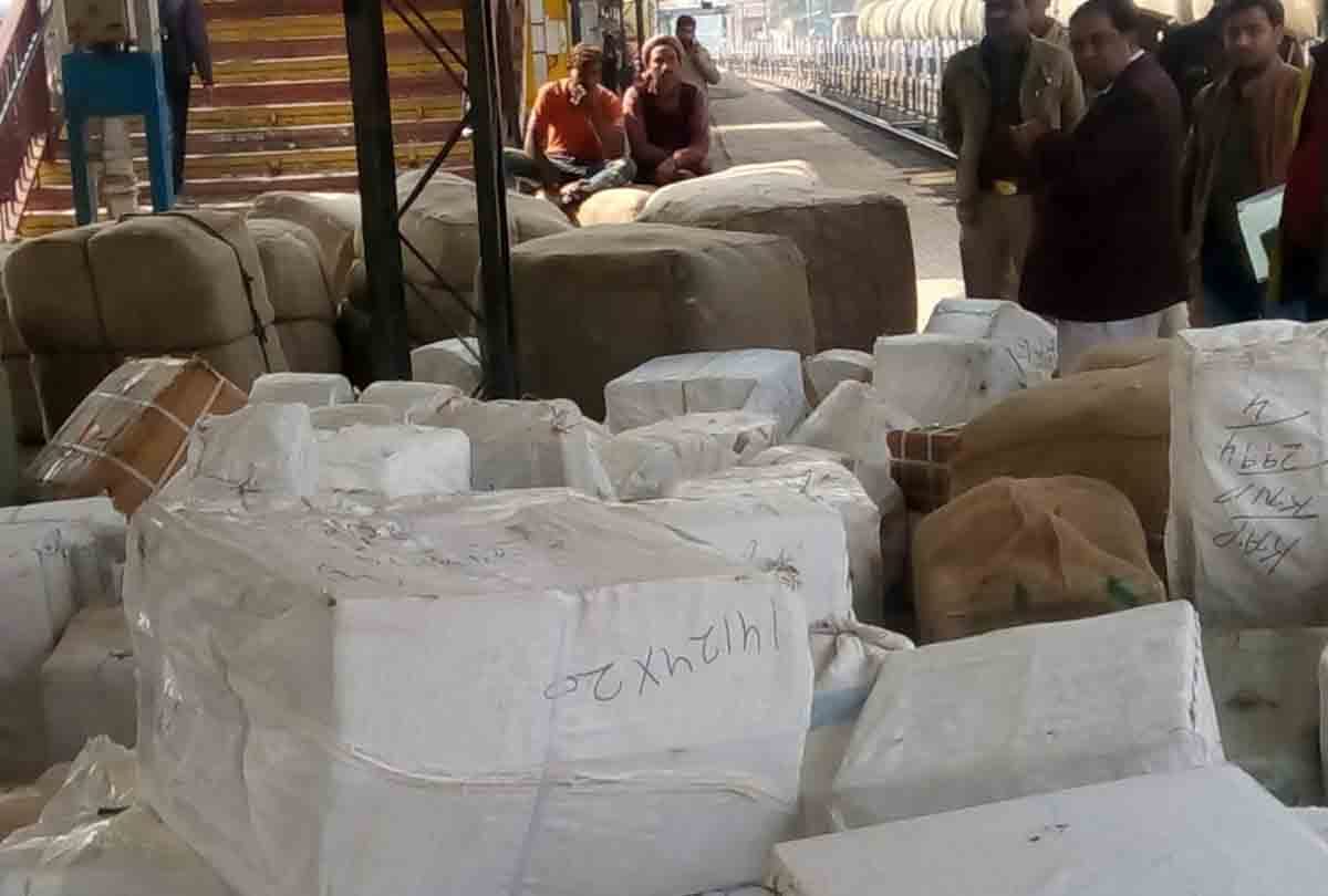 gst raid on central station