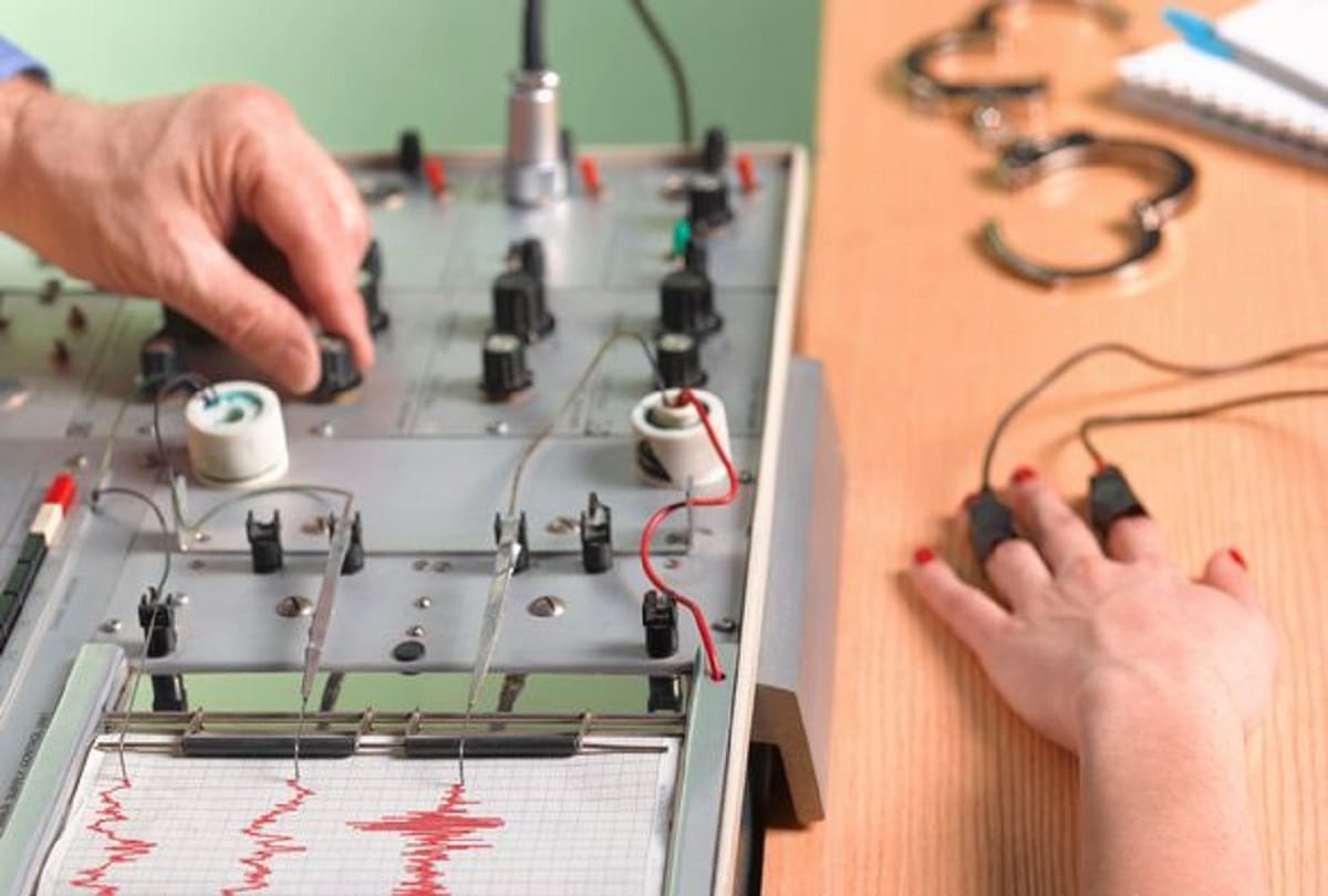 bride wedding details leaked then bridesmaids did lie detector test