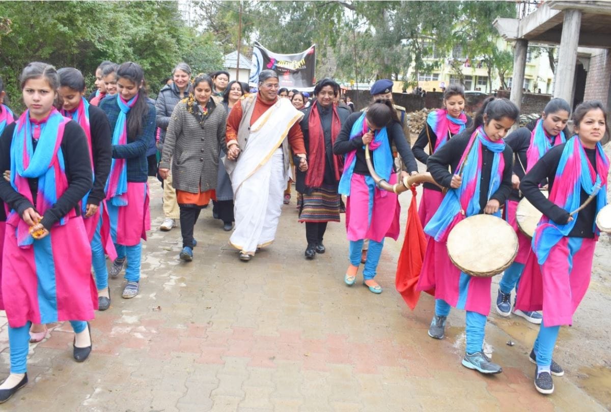 Eight thousands womens and girl students in Amar Ujala Aprajita Rallies In Himachal Pradesh