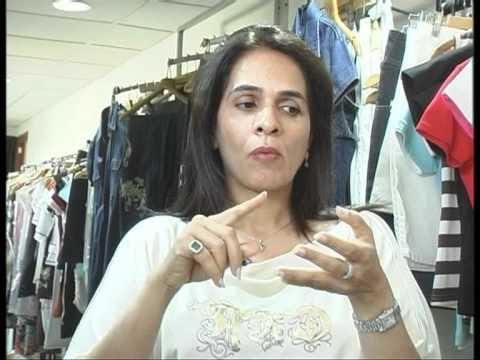 Women do not need to wear pants for the boss looks like this: Anita Dongre