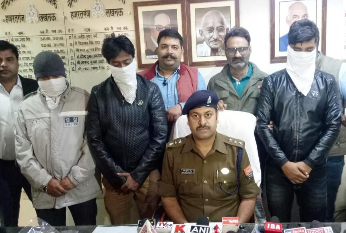 cyber cell arrested three forgers in lucknow