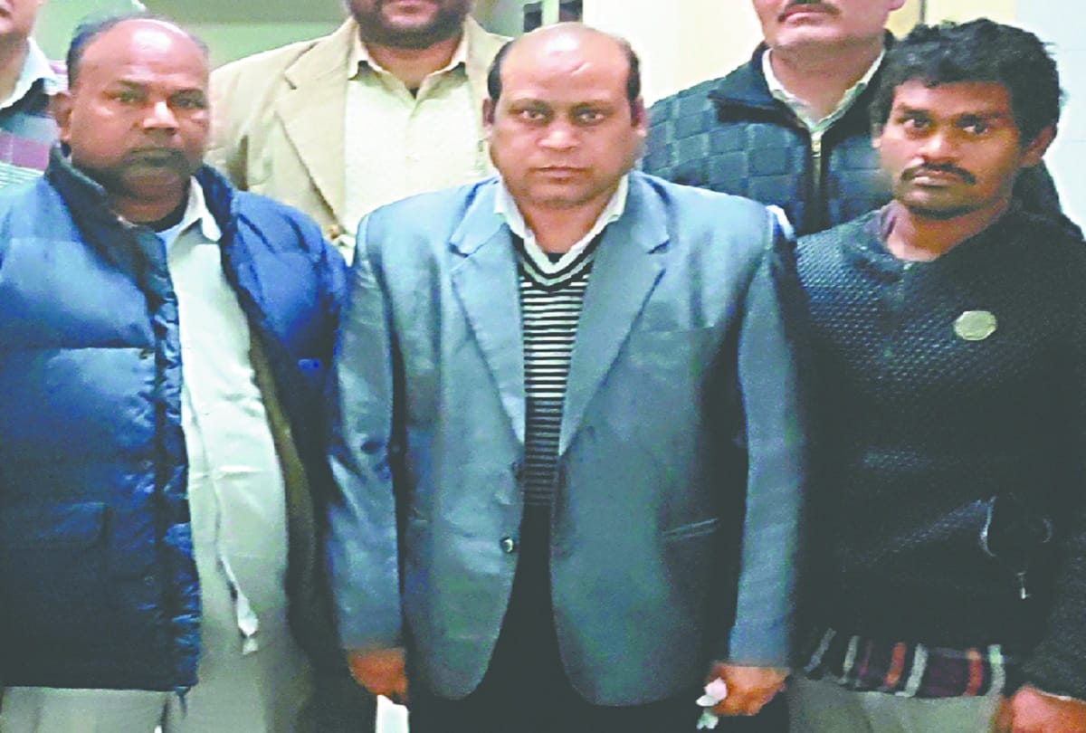 crime branch arrested a lawyer for killing a female tenant in delhi