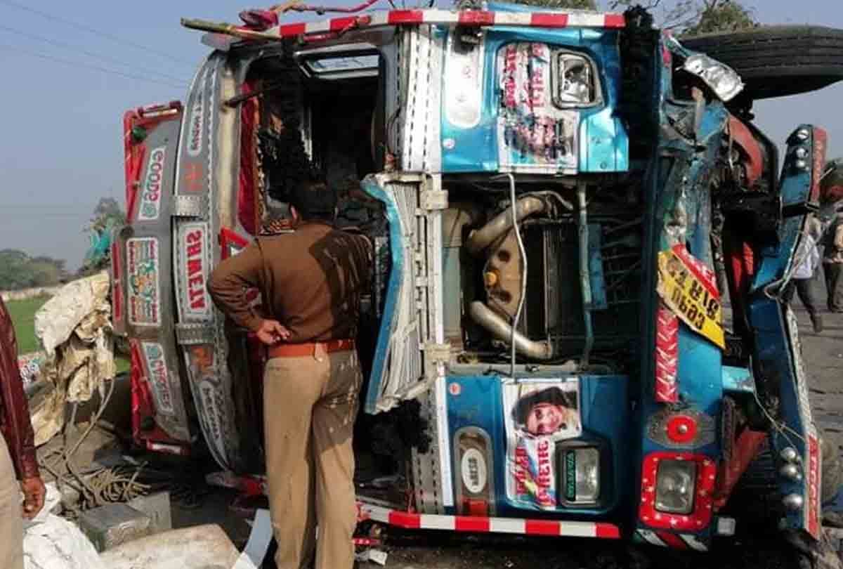 truck bolero accident on highway