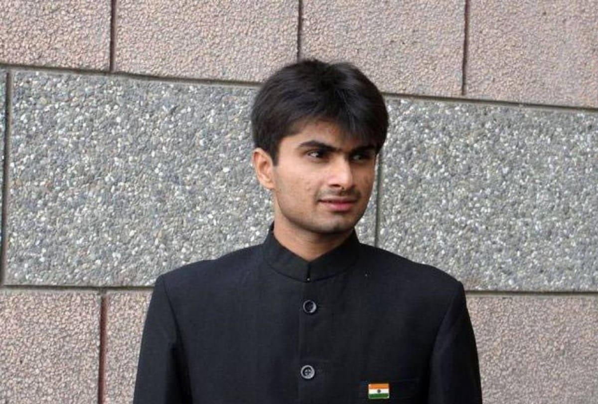 Tokyo Paralympics update Suhas LY wins Silver PM Modi talks to him over phone
