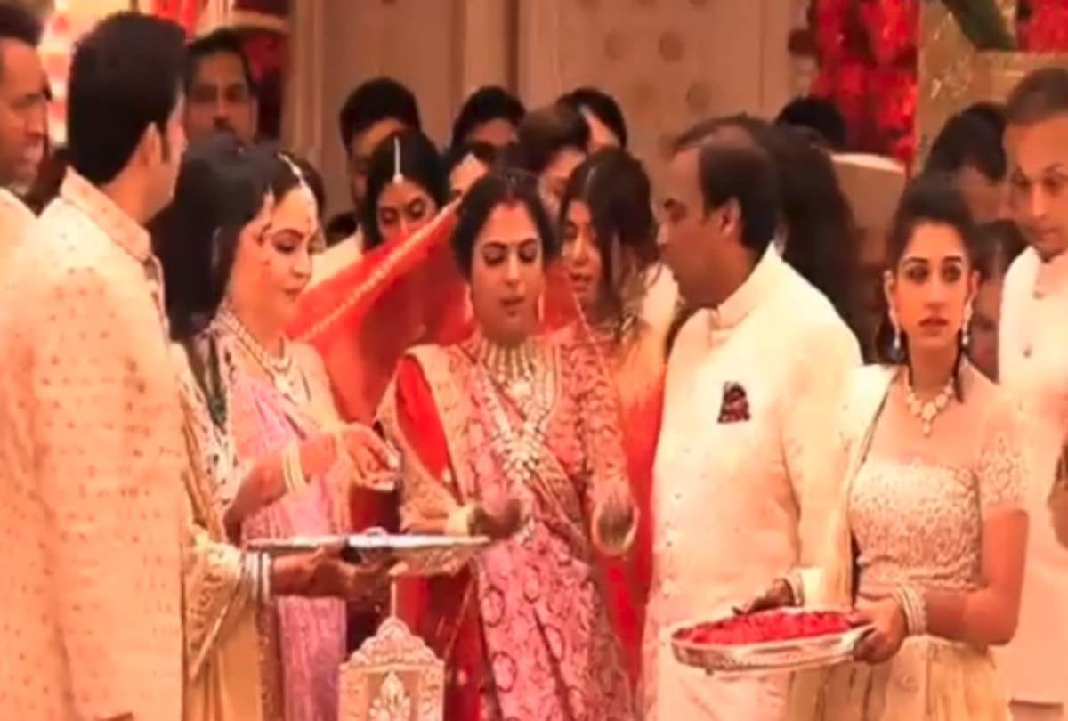 isha ambani revealed she cried at bidaai cause of peer pressure