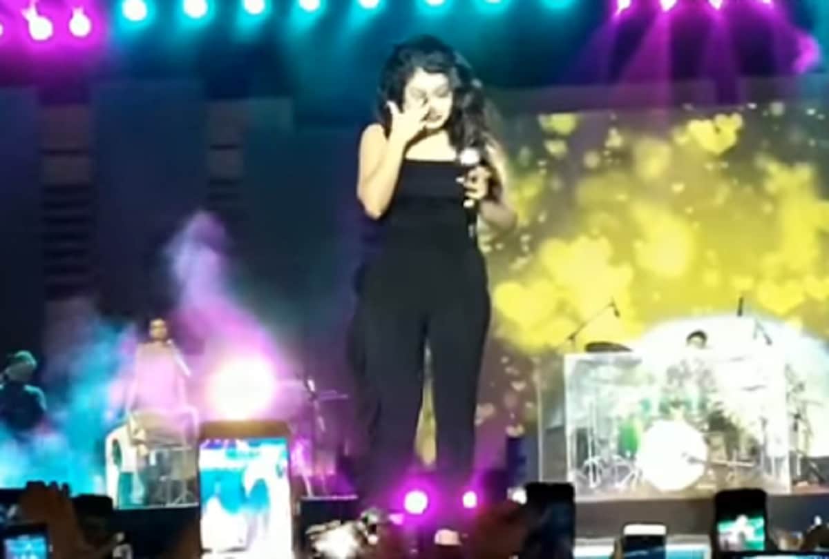neha kakkar another post for his ex boyfriend himansh kohli