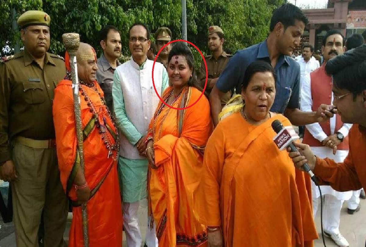 Jaaved Jaaferi and Atul Kulkarni criticised Mahatma Gandhi Shot At Gandhi Effigy issue