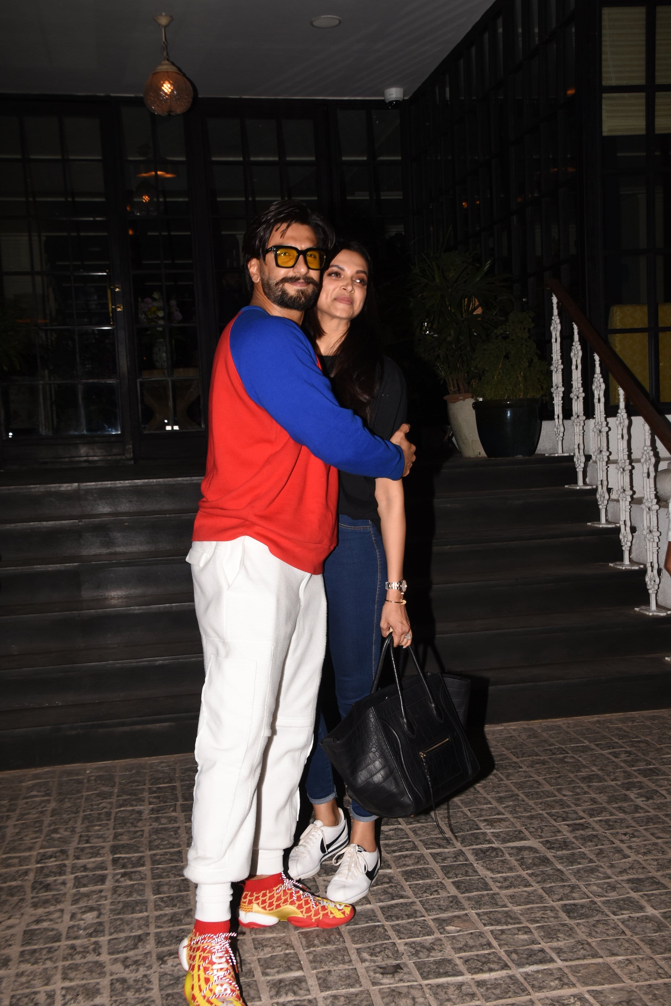 ranveer singh fell in love by seeing deepika padukone photo on instagram said jaan hi lele