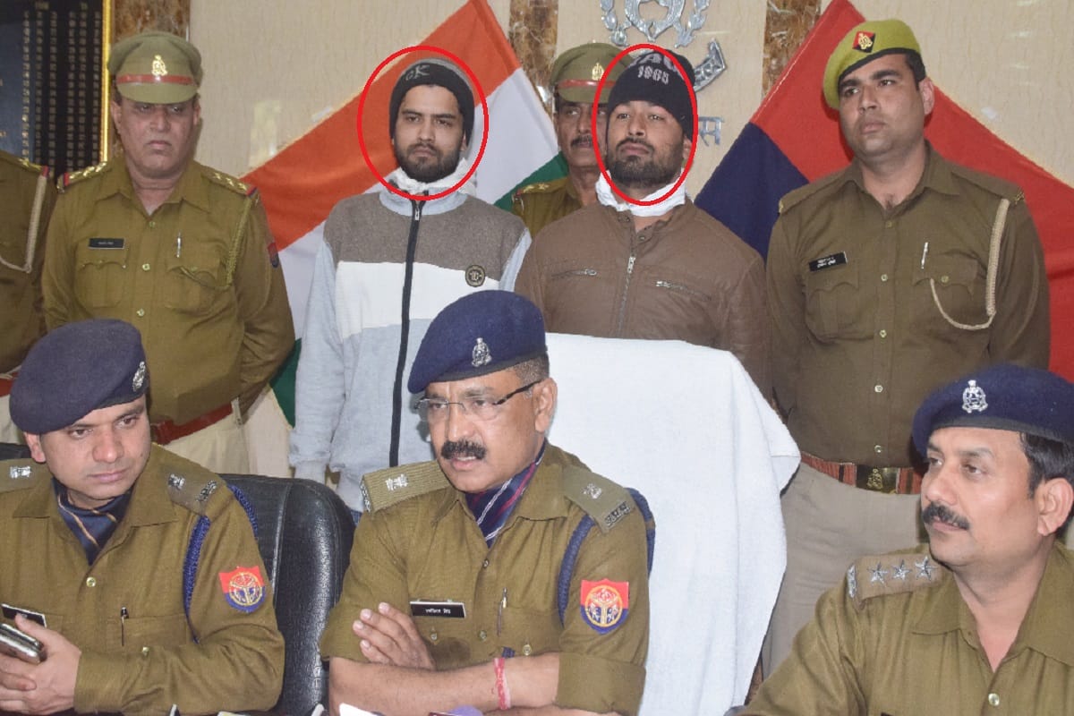 Meerut, Accused wanted buy a BMW car, and arrested of two accused
