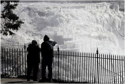 colder than antarctica brutal deep freezes us midwest cold emergency
