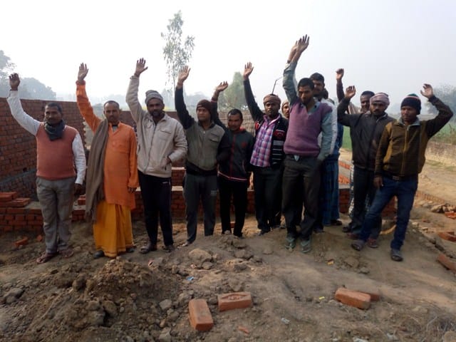 Villagers stopped construction, demonstrated