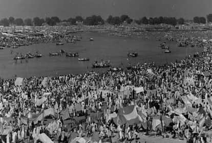 Kumbh 2019 Read The 1954 Kumbh Mela Stampede Story - Amar Ujala Hindi News  Live - क्या सच में नेहरु की वजह से 1954 के कुंभ में हुआ था भयानक हादसा?  सैकड़ों लोगों की हो गई थी मौत