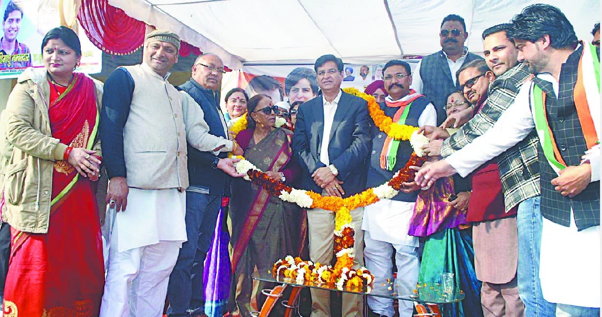 Congress appeals to win Lok Sabha seats