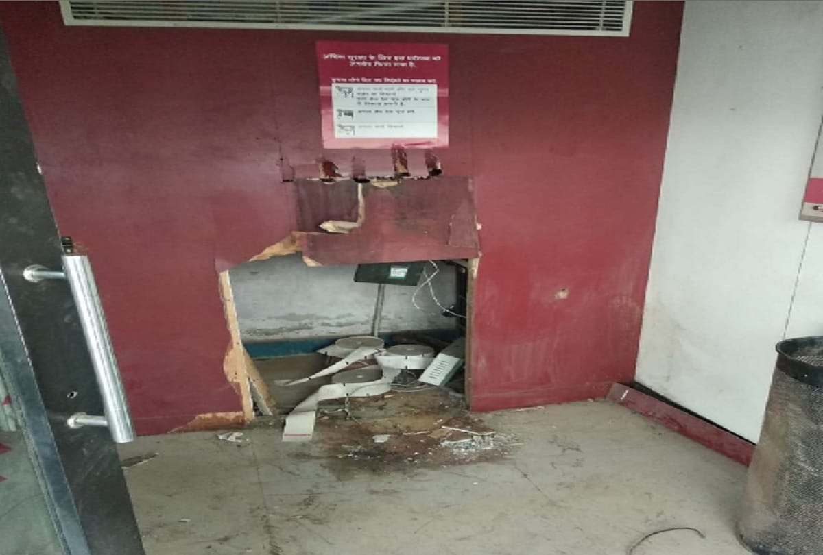 Axis bank atm took away in pilkhuwa by thieves