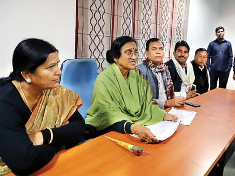 Family Welfare Minister tells doctors about shortage