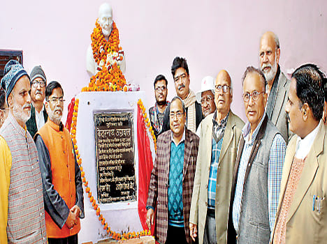 Kedarababu statue unveiled