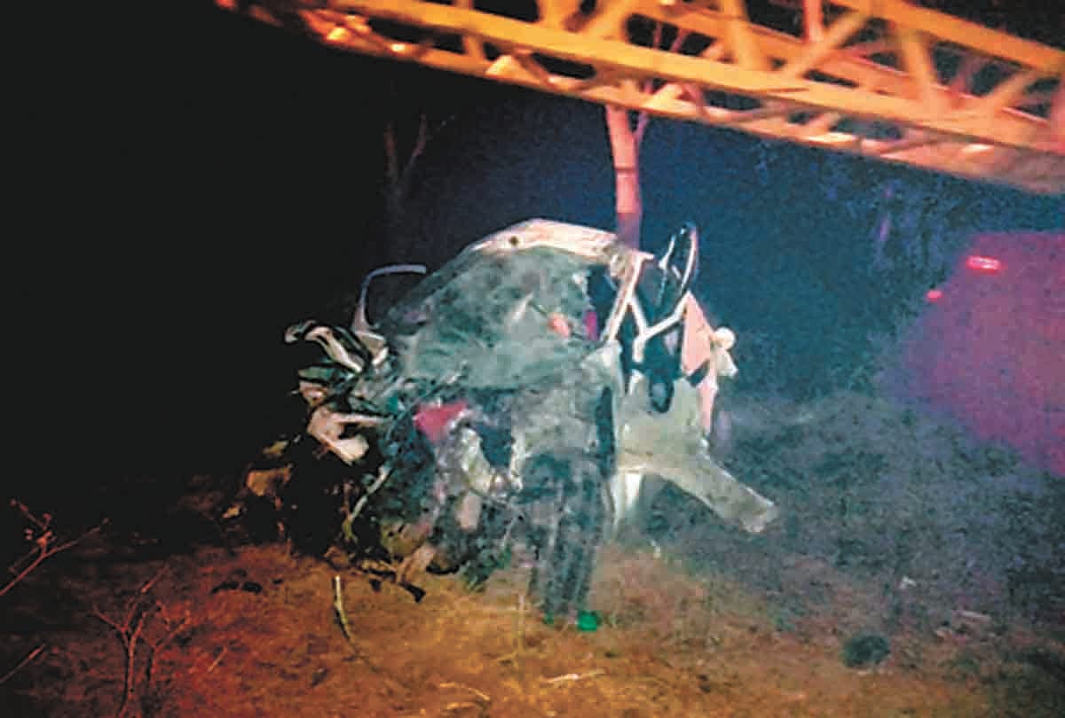 Kaushambi catches fire, six pilgrims die