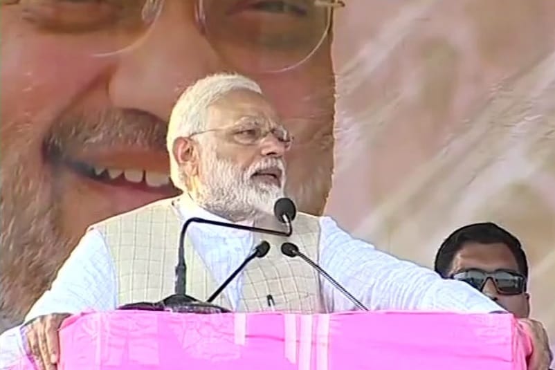 Modi Acrid attack at Mamata over violence said Didi is nervous