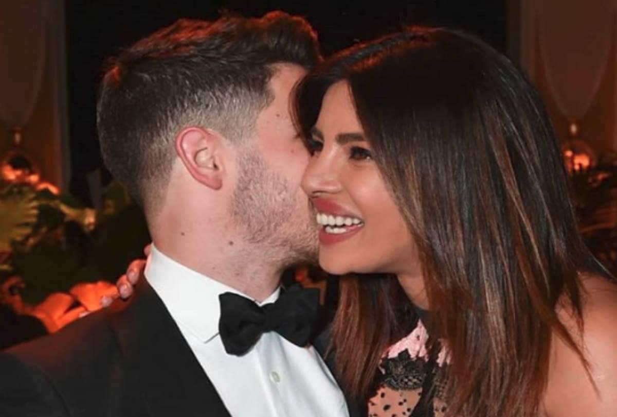 priyanka chopra trolled for share the cozy picture with hubby nick jonas in bedroom