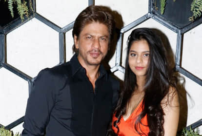 When Suhana Scolded Sharukh Khan for not quitting Smoking Habit