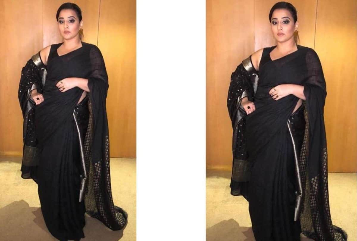 Lakme Fashion Week 2019 Vidya Balan showcases fashion designer Anavila Misra creation