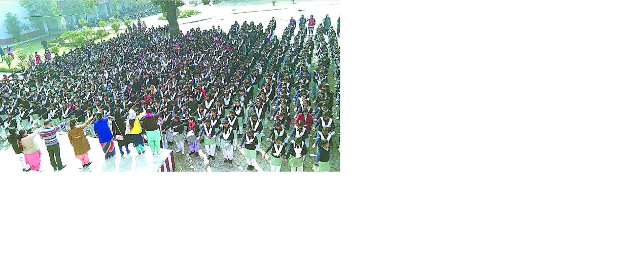we r aprajita
