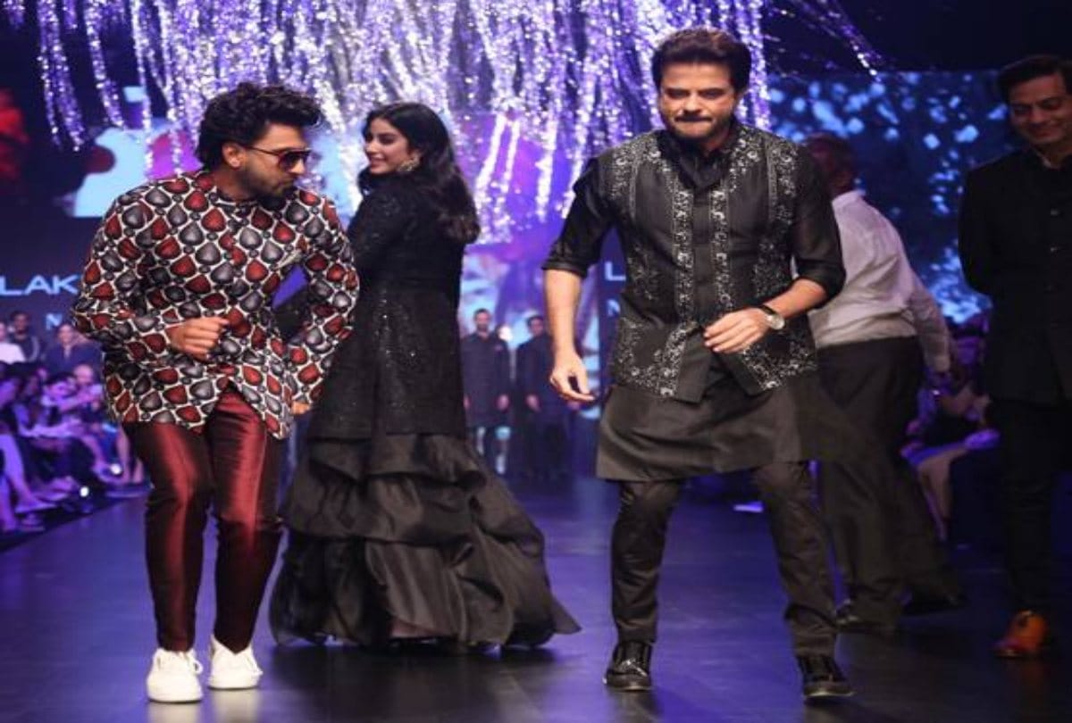 Anil Kapoor and Janhvi Kapoor twin in black at Lakme Fashion Week 2019
