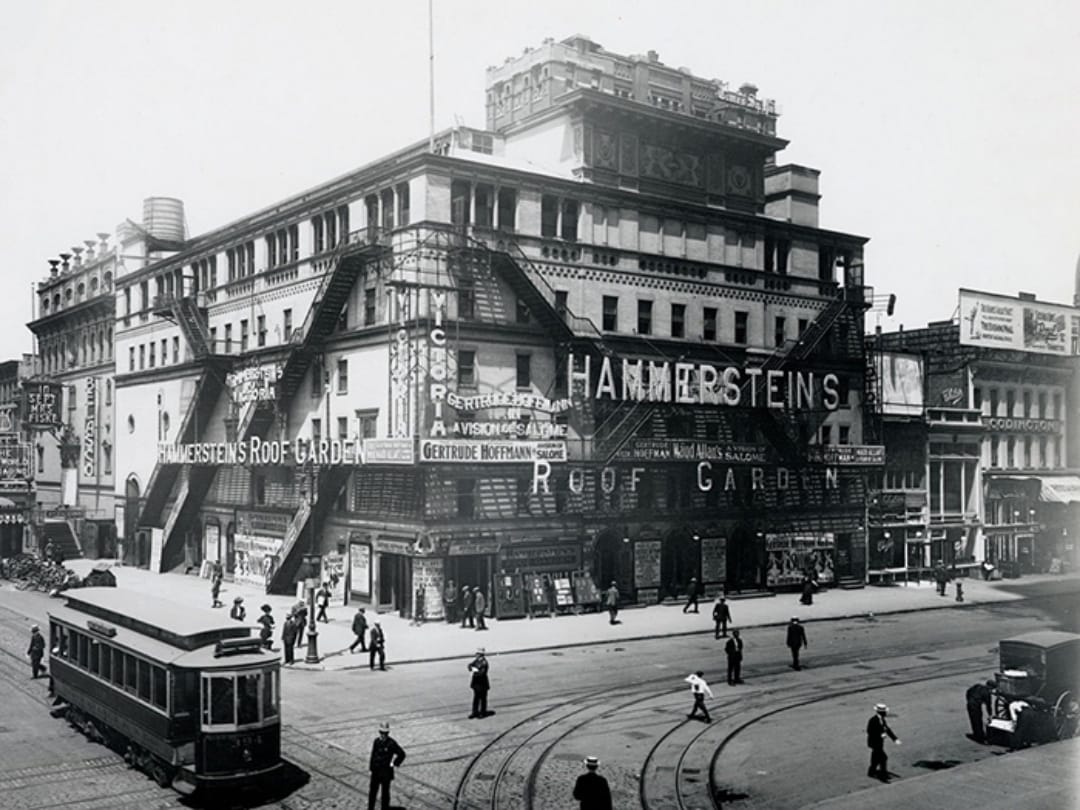 100 years ago in America vaudeville house Victoria Theater Weird Story of a woman who never smiles