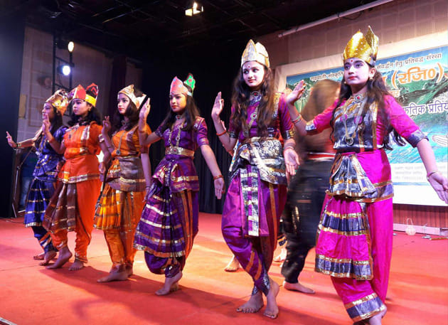 गढ़वाल सभा के समारोह में बिखरी लोक संस्कृति की छटा