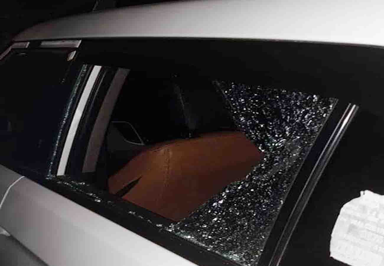 loot with sp mla irfan solanki from his car