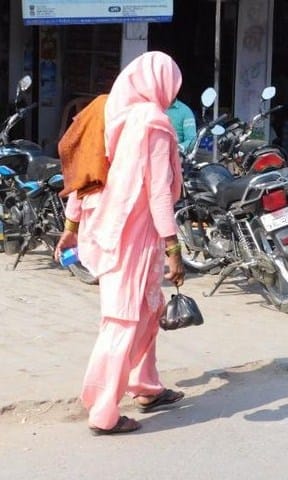 Goods in Polythene Sold By Everywhere