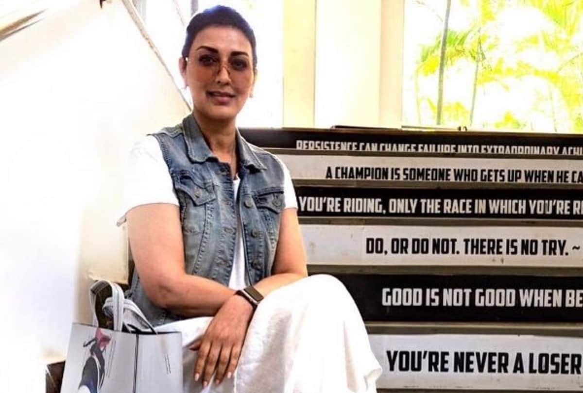 Sonali Bendre back on work after fighting with cancer