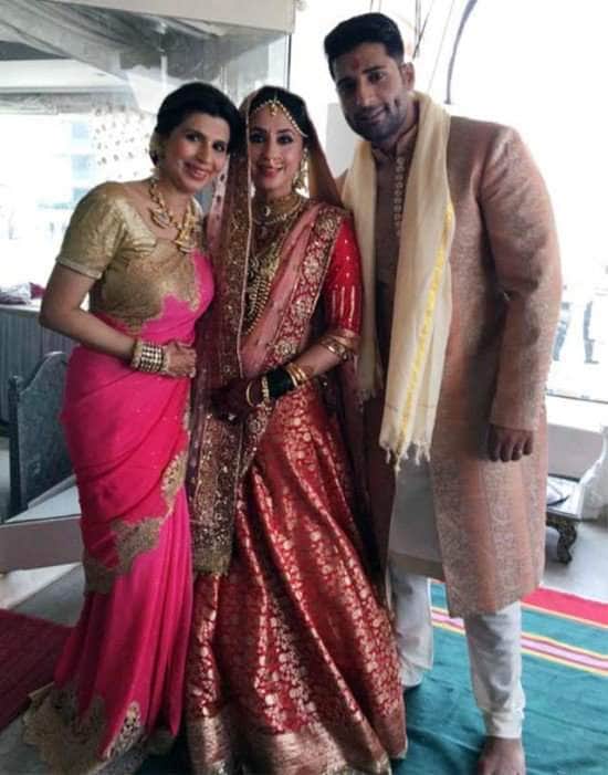 urmila matondkar wedding album she married with kashmiri businessman mir mohsin akhtar