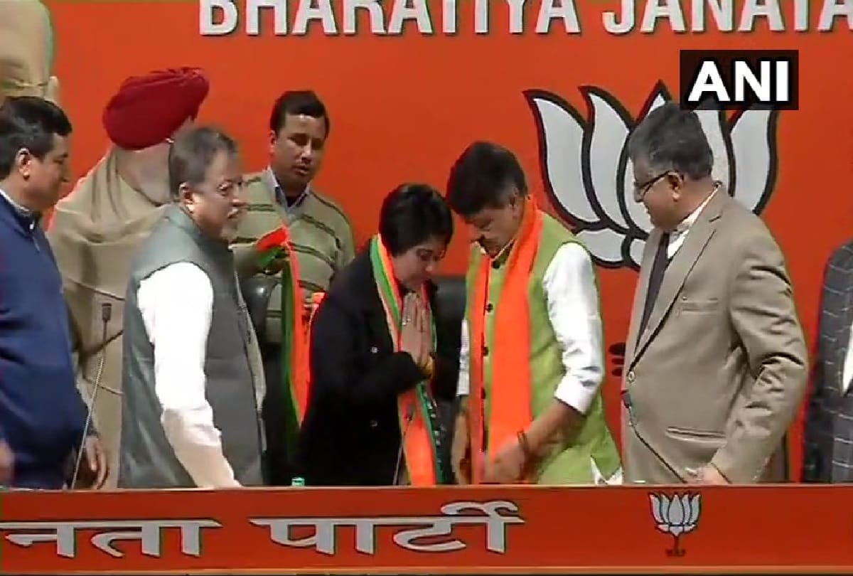 BJP leader Bharati Ghosh approach SC seeking transfer of all cases to independent agency