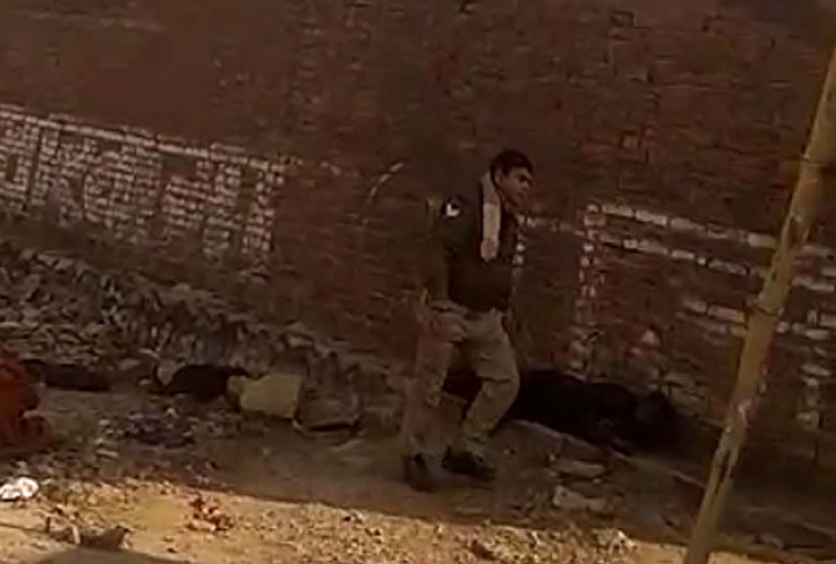 up police constable viral video