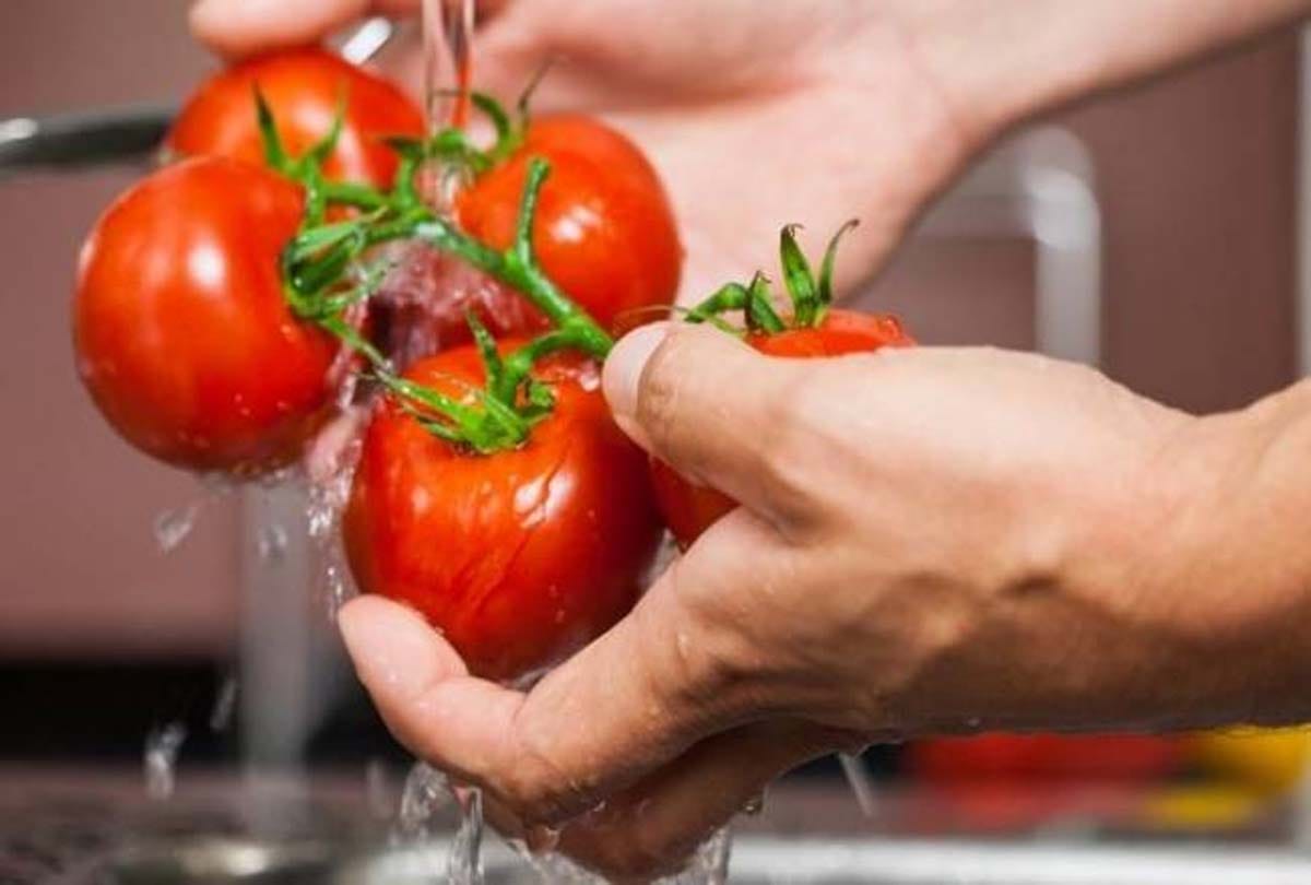 eating vegetables is good for health but know the bad things